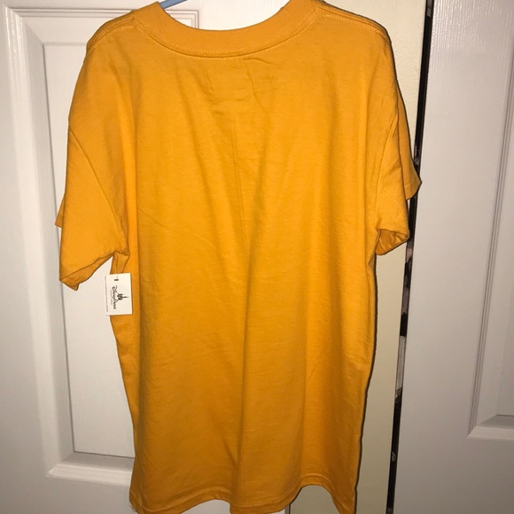 Walt Disney World tee shirt - Picture 7 of 7